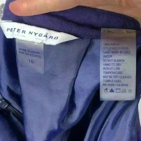 Peter Nygard skirt size 10 tapestry faux wrap - Picture 2 of 8